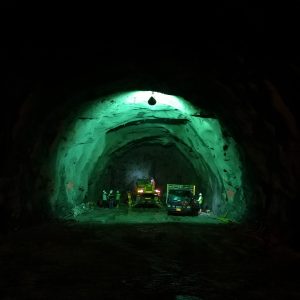 tunel_oriente_prueba_explosion_cinomining
